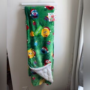 **SAME DAY Shipping** Green Sesame Street Christmas Throw Blanket